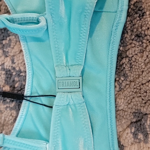 Maci blue crush bathing suit top - Picture 3 of 3